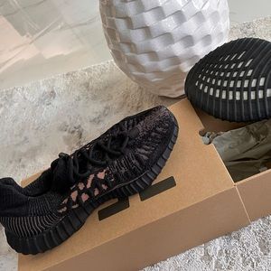 2022 Yeezy Boost 350 V2 CMPCT 'Slate Carbon'